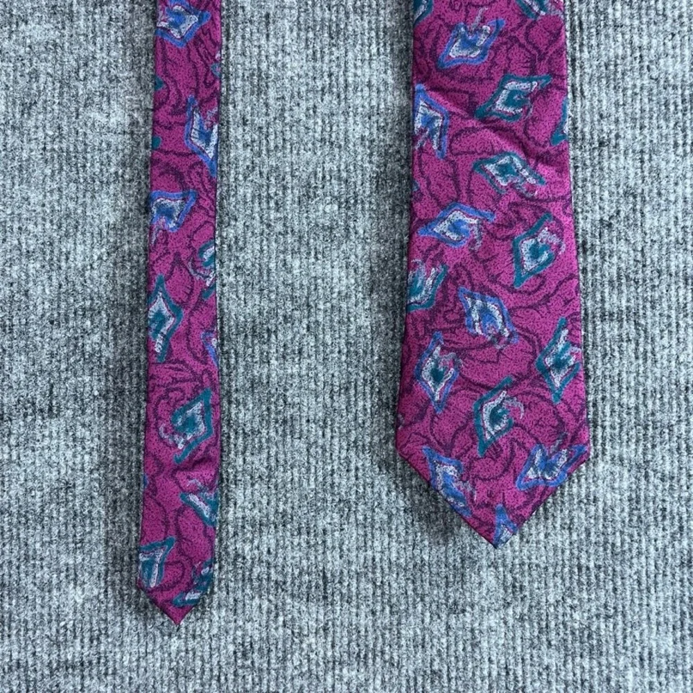 Strathmore Anderson-Little Mens Silk Tie Burgundy Blue Geometric Made in Italy